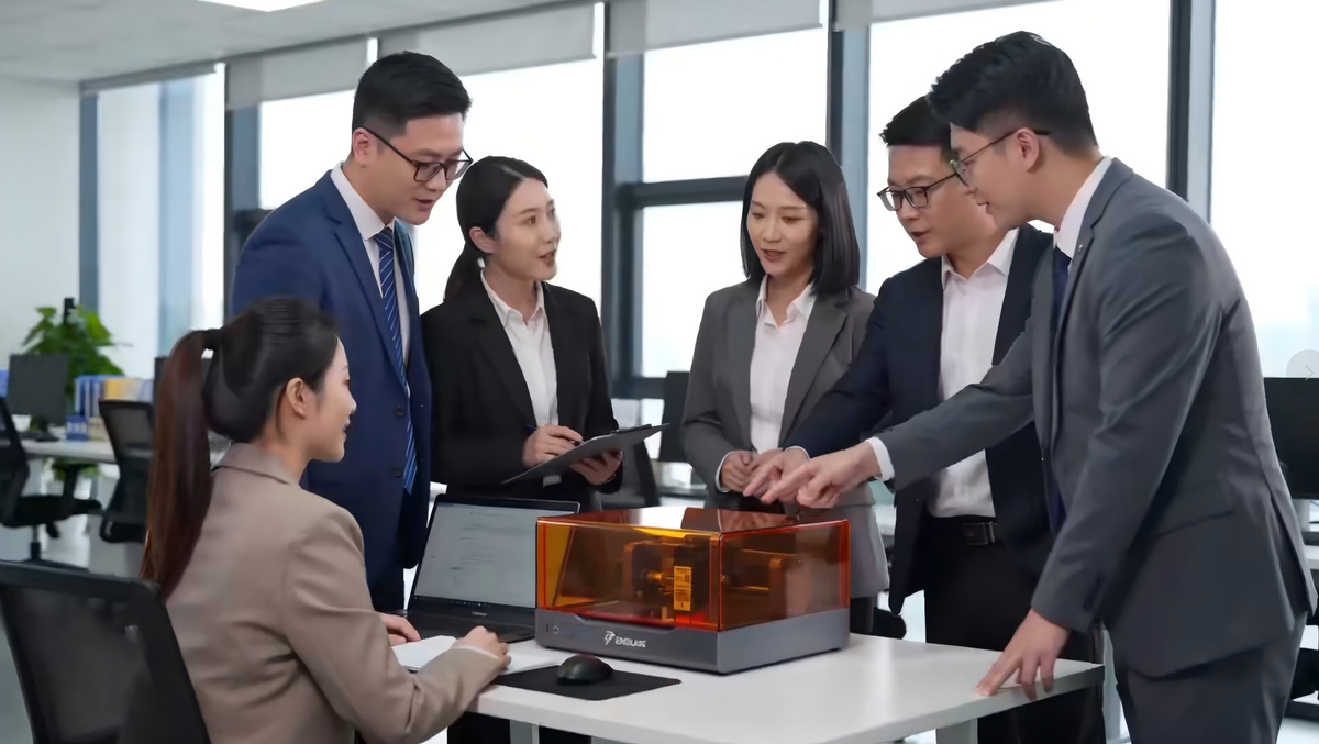 Engilase F1 Pro - Dual Laser All-Material Engraving Machine